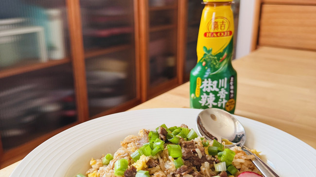 #豪吉小香风 做菜超吃香#川香牛肉饭的做法