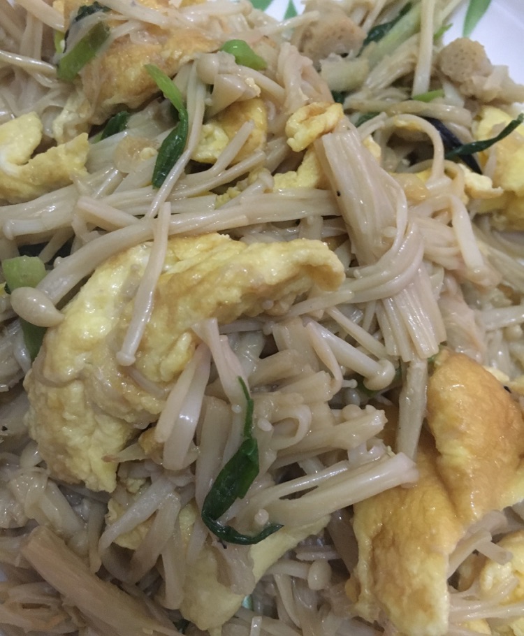 金针菇炒蛋