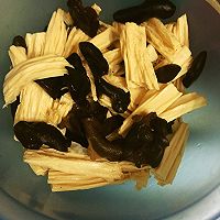 腐竹拌木耳的做法图解4