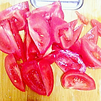 番茄拌面（羊哥哥超级简单黑暗料理）的做法图解2