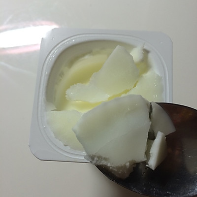 夏天凉爽补充乳酸菌——冻酸奶