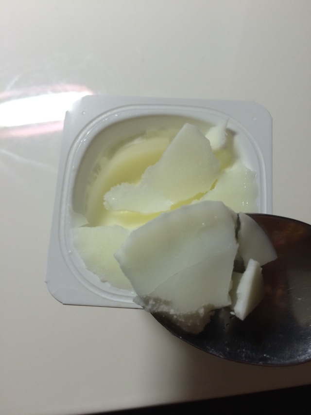 夏天凉爽补充乳酸菌——冻酸奶