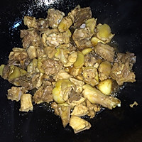 咖喱鸡块的做法图解3