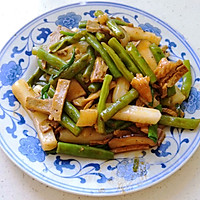 #暖冬酱在手，嗨吃部队锅#徽州炒年糕的做法图解14