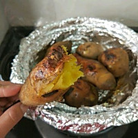 《黑乐砂锅烤红薯》的做法图解8