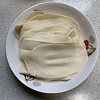 饺子皮油泼面的做法图解2