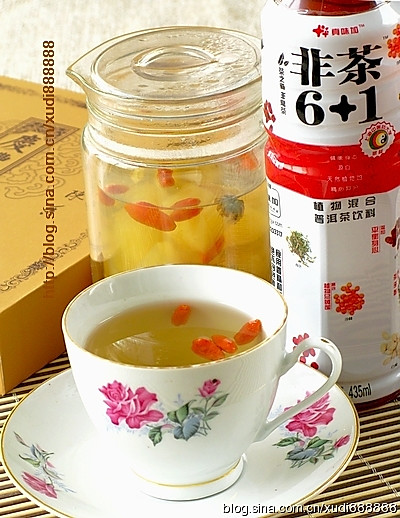 菊花枸杞水果茶的做法