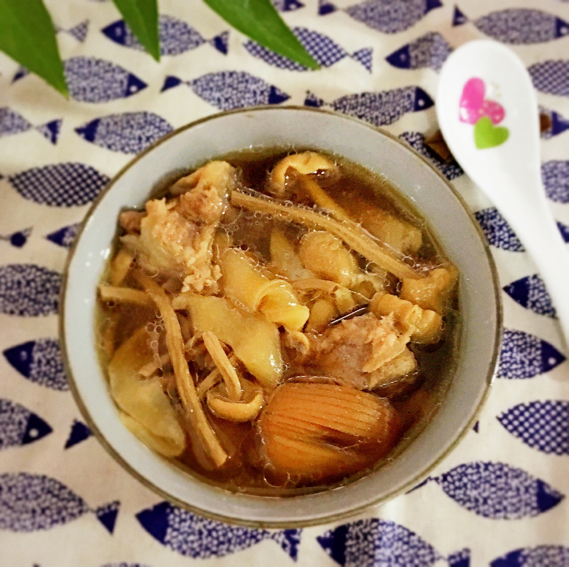 茶树菇排骨汤怎么做_茶树菇排骨汤的做法_豆果美食