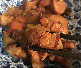 高压锅土豆胡萝卜红烧肉的做法