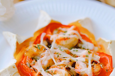 阿根廷红虾彩椒蘑菇卷饼太阳披萨