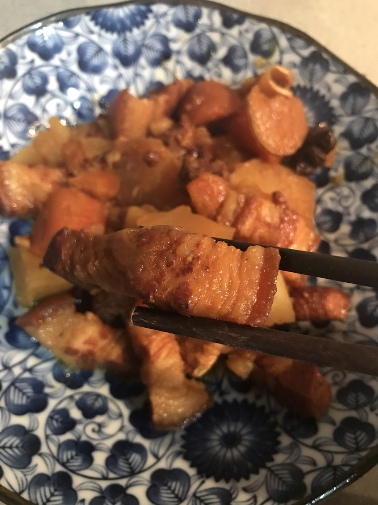 高压锅土豆胡萝卜红烧肉的做法