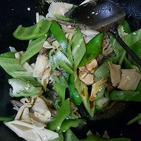 尖椒干豆腐的做法图解5