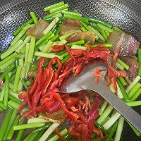 咸肉炒蒜苗的做法图解10