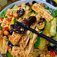 #夏日鲜味轻享健康#夏日凉拌菜，巨好吃的凉拌黄瓜木耳腐竹！！的做法图解5