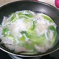 蔬菜汤河粉+鱼皮饺的做法图解7