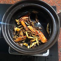 潮汕砂锅海鲜粥的做法图解4
