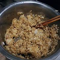 酱油炒饭的做法图解1