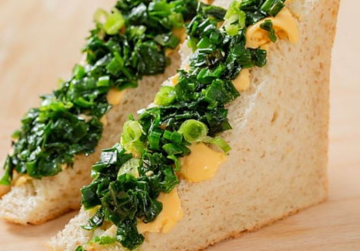 一人鲜食#葱葱三明治的做法