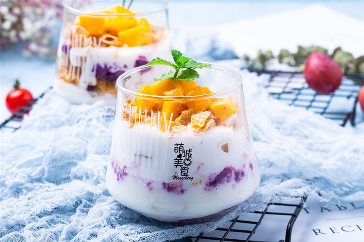 紫薯酸奶脆脆杯的做法