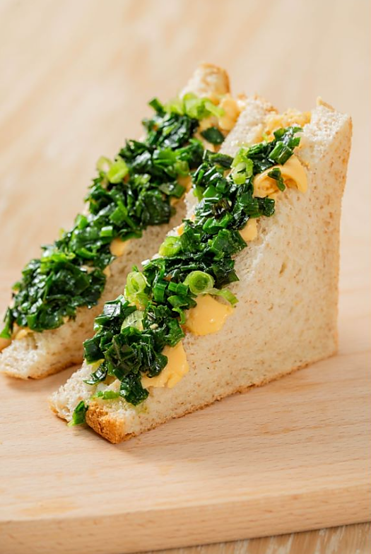 一人鲜食#葱葱三明治的做法