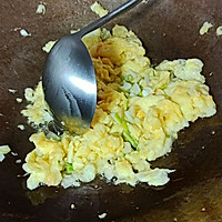 孩子爱吃的山西美食炒小米的做法图解6