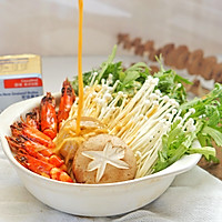 蒜香黄油鲜虾锅物#奶香四溢 暖锅佳味#的做法图解8