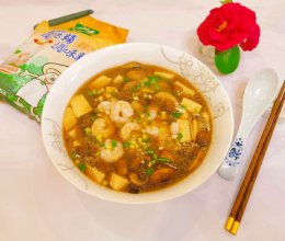 #轻食季怎么吃#减脂美食/虾仁豆腐菌菇汤的做法