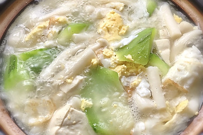 丝瓜豆腐汤