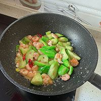 #寻味外婆乡传承春日宴#丝瓜炒虾仁的做法图解8
