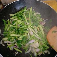 芹菜牛肉的做法图解6