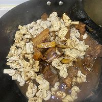 家常做法红烧肉焖千张节的做法图解15