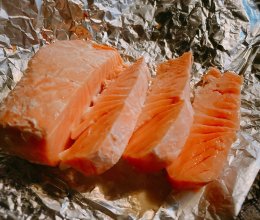 #挪威三文鱼#炭烤挪威三文鱼的做法