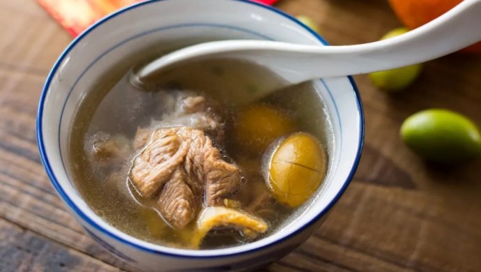 青橄榄炖汤