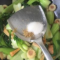 鱼豆腐小油菜的做法图解5