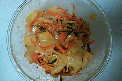 凉拌面皮