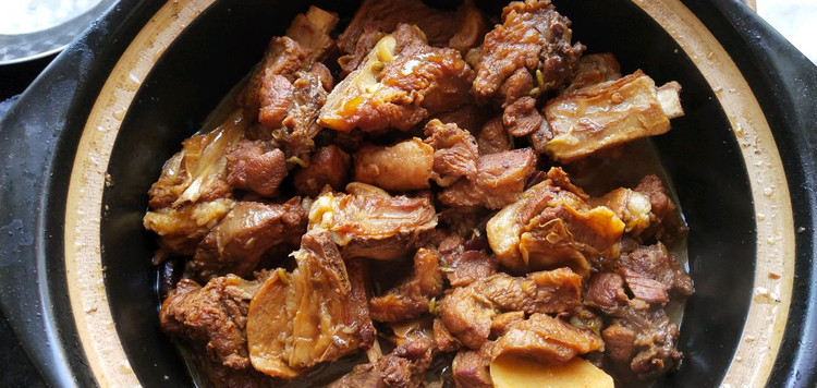 砂锅红焖羊肉的做法