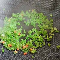 椒盐芹甜豉油饭的做法图解2