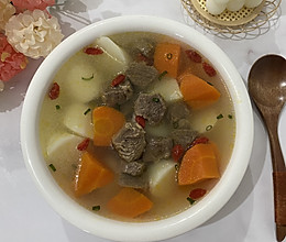 #最是家乡味 冬至大如年#山药胡萝卜羊肉汤的做法
