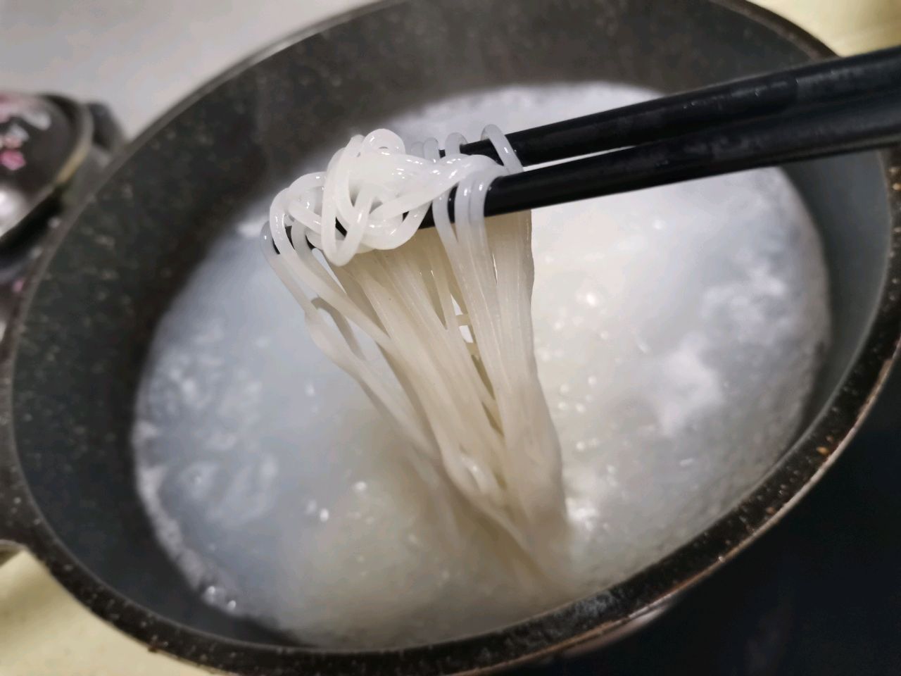 傣味凉米线怎么做_傣味凉米线的做法_豆果美食