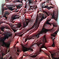 炭烤牛肉干的做法图解1