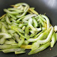 素炒三蔬#雀巢营养早餐#的做法图解4