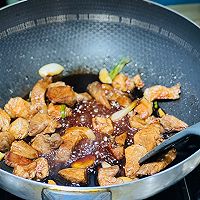 #米饭最强CP#酱香蜜汁红烧焖猪肉的做法图解8