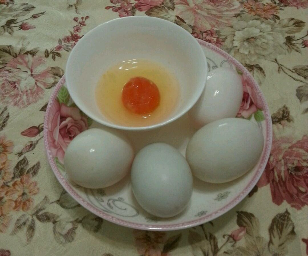 腌鸡蛋怎么做_腌鸡蛋的做法_豆果美食