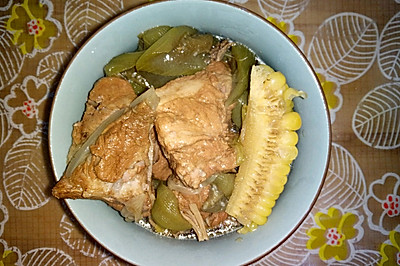 丝瓜玉米杂骨汤