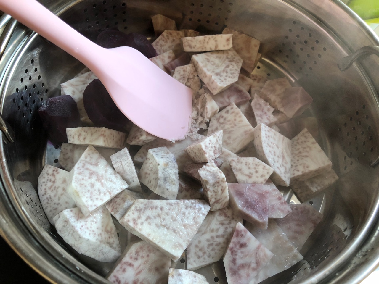 超软日式芋泥包怎么做_超软日式芋泥包的做法_豆果美食