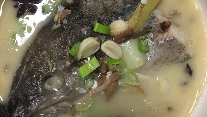 清炖大头腥鱼（鳕鱼）