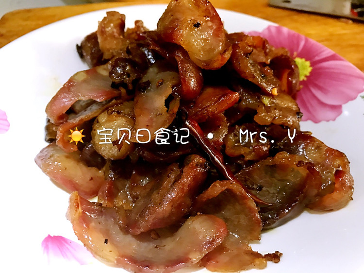 红椒炒腊肠的做法