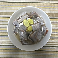 红烧带鱼的做法图解2