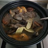 营养滋补的海参汤的做法图解12