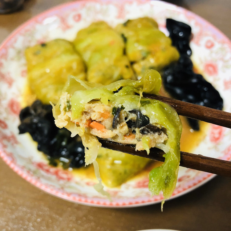 卷心菜肉卷的做法